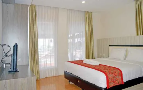 GRANT HOTEL KOTA SUBANG Kamar Photos