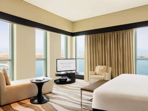 Sofitel Abu Dhabi Corniche Photos
