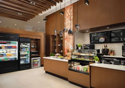 DoubleTree by Hilton Irvine Spectrum Dining Photos