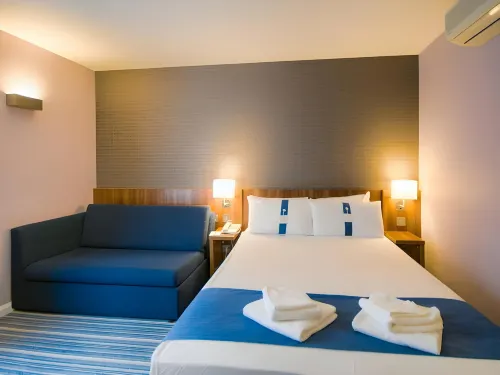 Holiday Inn Express Poole Chambres Photos