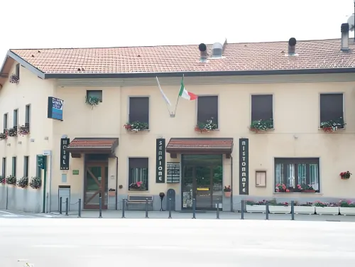 Sempione Hotel Malpensa Extérieur Photos
