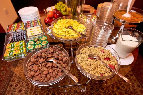 La Boutique Dining Photos