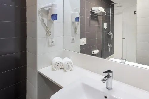 B&B Hotel Barcelona Viladecans Photos
