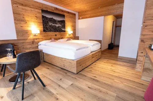 Hotel Bernerhof Grindelwald Photos