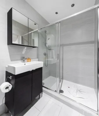 Vilenza Hotel Rooms Photos