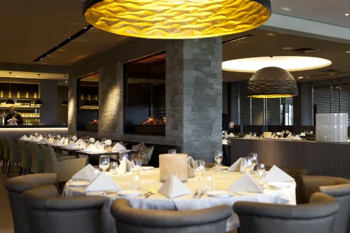 Van der Valk Hotel Tiel Ristorazione Photos