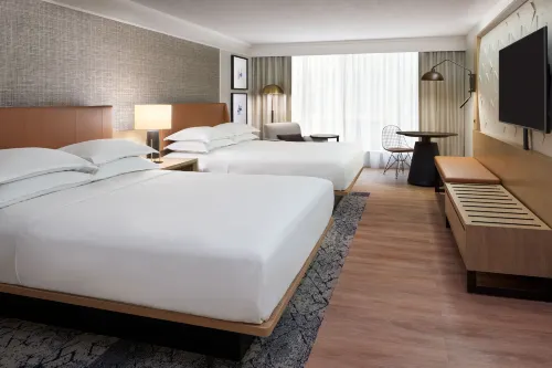 Sheraton Gateway Hotel in Toronto International Airport Phòng Photos
