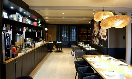 Hôtel Le Cheval Blanc - Vieux Bassin Honfleur - Climatisé Restauration Photos