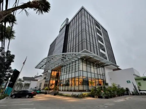 Hotel California Bandung Ngoại thất Photos