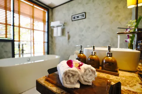 Koi Resort & Spa Hoi An Zimmer Photos