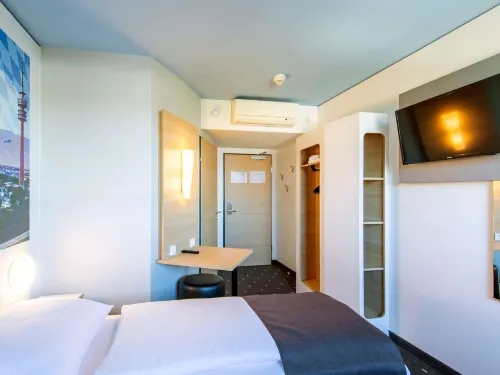 B&B Hotel München City-Nord Camere Photos