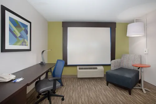 Holiday Inn Express & Suites Longmont - Boulder Area Photos