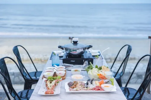 Coral Tree Villa Huahin Dining Photos