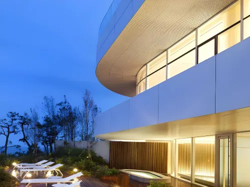 Seamarq Hotel Exterior Photos
