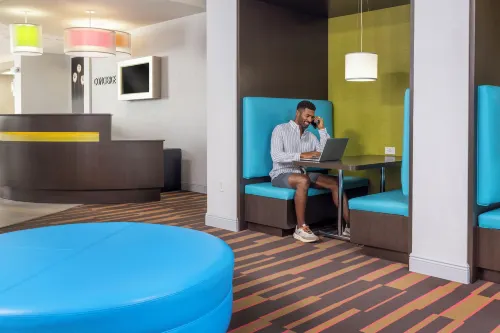 Avanti International Resort Business Facilities Photos