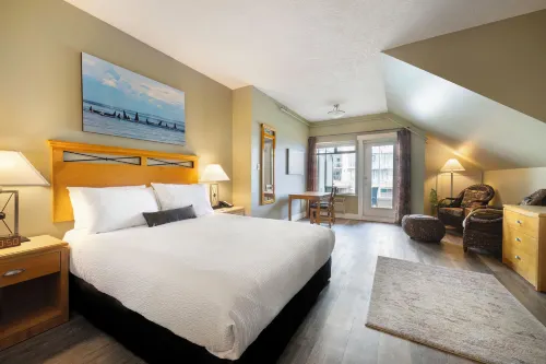 Sidney Waterfront Inn & Suites Photos