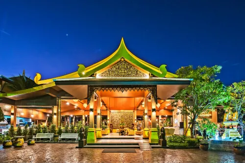 Princess Kamala Beachfront Hotel Esterni Photos