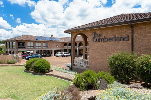 Cumberland Motor Inn Exterior Photos