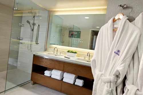 Hilton Long Beach Hotel Chambres Photos