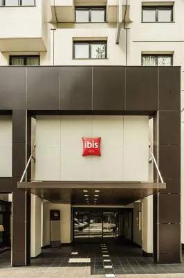 Hôtel Ibis Paris Montmartre 18ème Espaces publics Photos