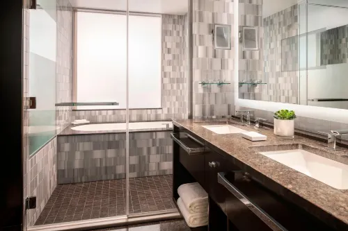 The Ritz-Carlton, Los Angeles Camere Photos
