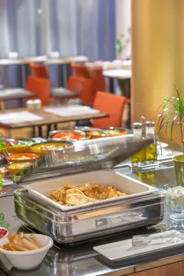 INX Design Hotel Dining Photos