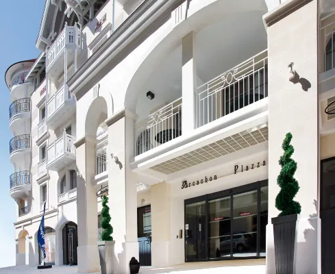 Residhome Arcachon Plazza Exterior Photos