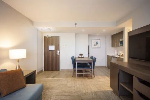 Hampton Inn & Suites Miami-Airport South-Blue Lagoon Photos