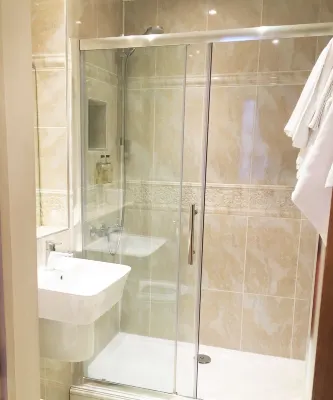 Hyde Park Radnor Hotel B&B Rooms Photos
