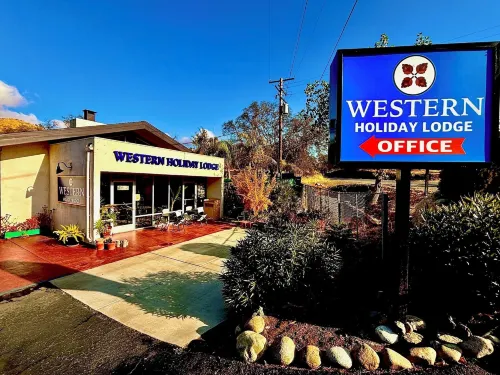 Western Holiday Lodge Extérieur Photos
