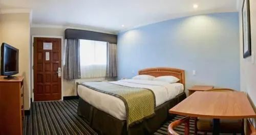 Hotel Parmani Rooms Photos