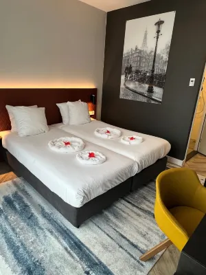Hotel New Kit Rooms Photos