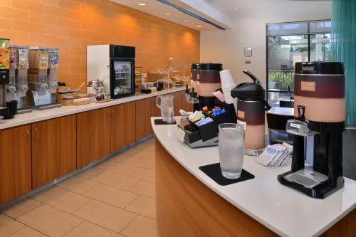 SpringHill Suites Kingman Route 66 Dining Photos