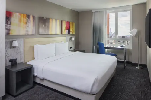 Doubletree by Hilton New York Times Square West Featured Photos