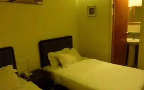 DM Hotel Camere Photos