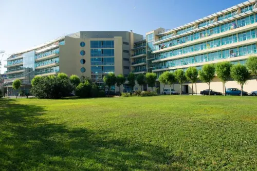 Ivana Palace Hotel - Free Parking Рядом с отелем Photos