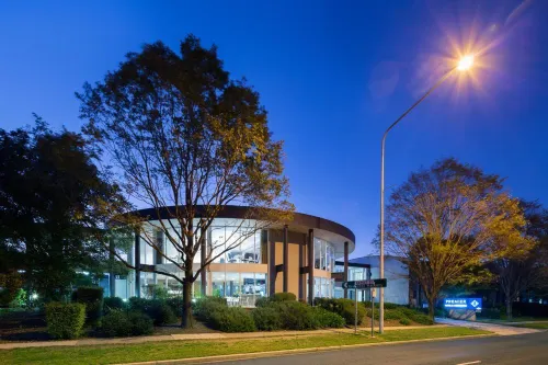 Ramada Encore By Wyndham Belconnen Canberra Near Hotel Photos