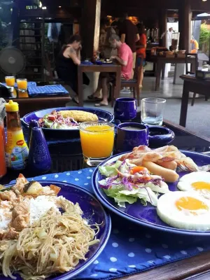 Banthai Village Dining Photos