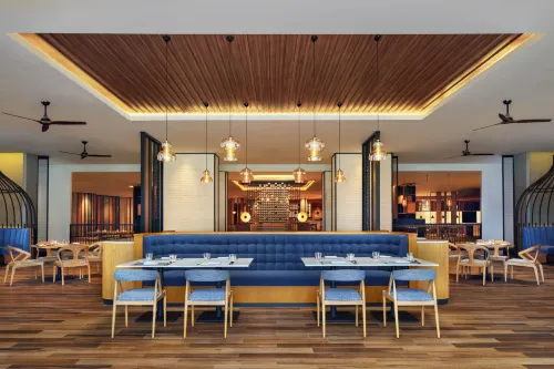 Four Points by Sheraton Bintan, Lagoi Bay Makanan Photos