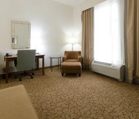 Hampton Inn Hickory Rooms Photos