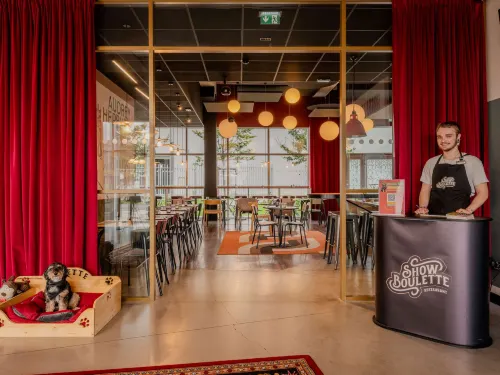 Ibis Styles Lens Centre Gare Espaces publics Photos