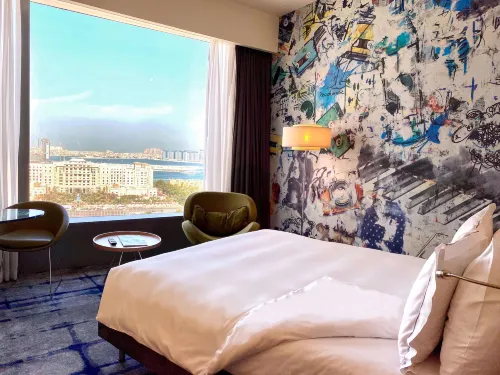 Media One Hotel Dubai Номера Photos