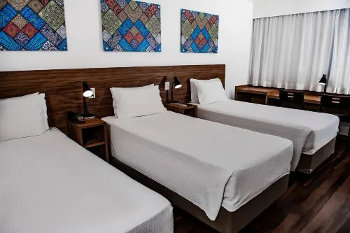 Trade Hotel Rooms Photos