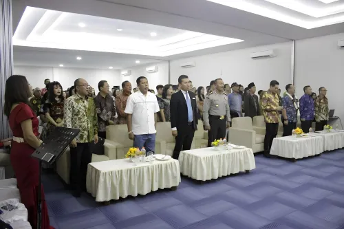 Front One Hotel Tulungagung Fasilitas Bisnis Photos