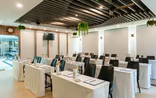 LawinTa Hotel Pattaya Business Facilities Photos