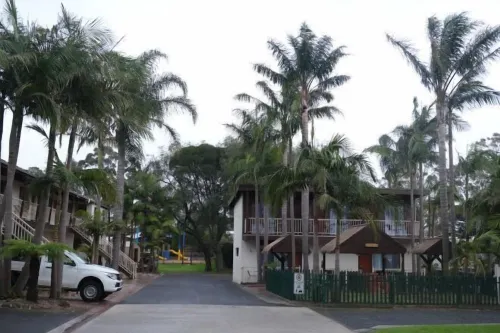 Kaloha Holiday Resort Extérieur Photos