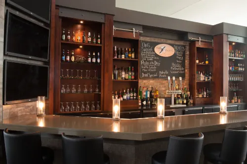 DoubleTree by Hilton Hotel and Suites Charleston Airport Здоровье и отдых Photos