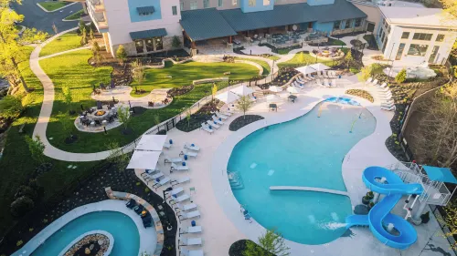 Embassy Suites by Hilton Gatlinburg Resort Vapaa-aika ja virkistys Photos