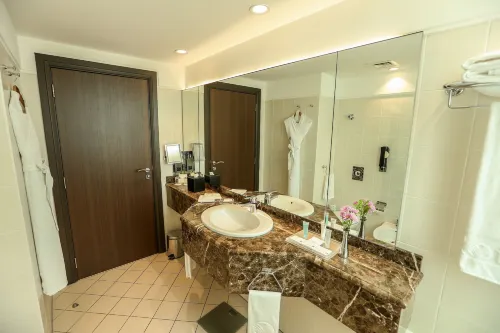 Al Maha Arjaan by Rotana Chambres Photos