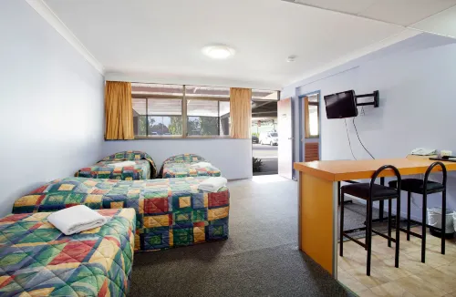 Vale Hotel Rooms Photos